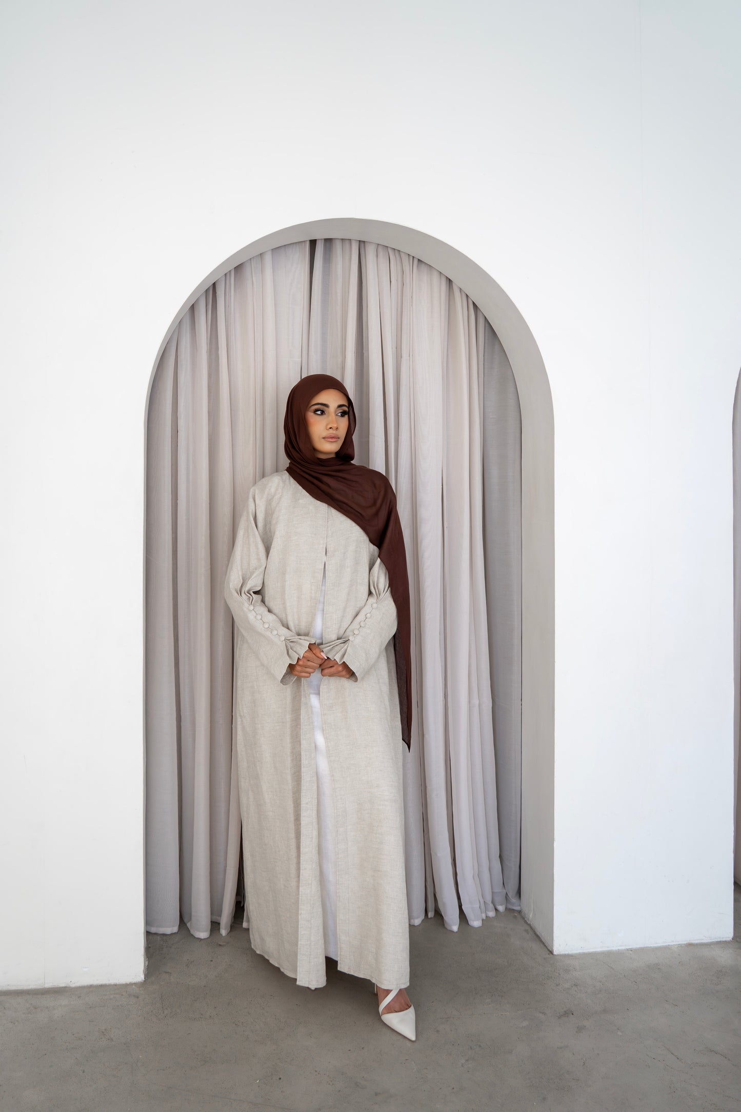 Dune Linen Abaya