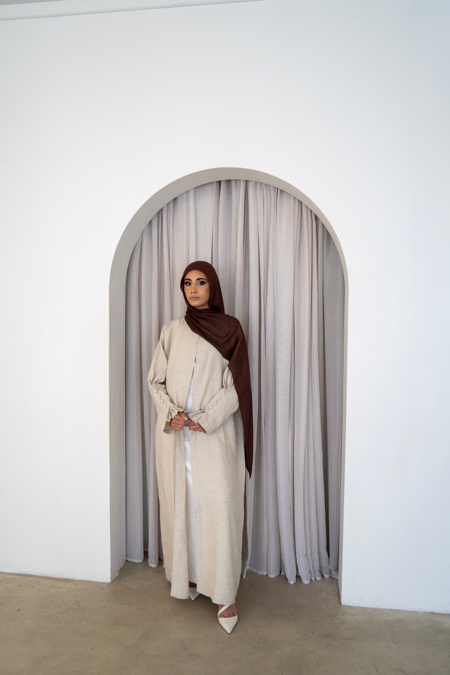 Dune Linen Abaya